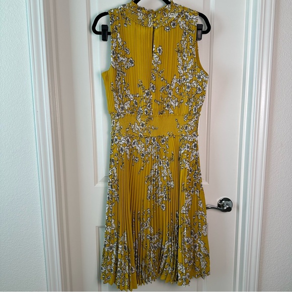 Nanette Lepore Yellow Floral Smocked Accordian Pleated Dress - Picture 4 of 7